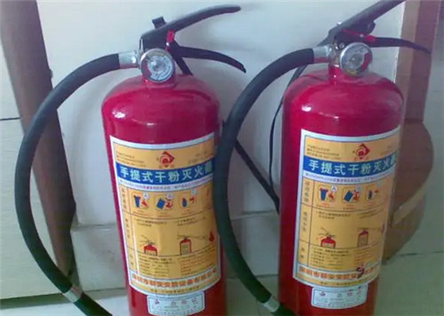 干粉滅火器.jpg